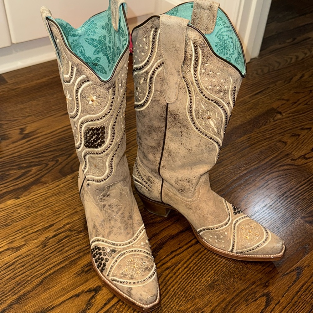 Corral Boots